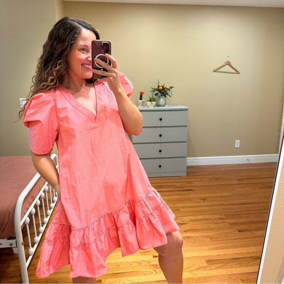 NWT Tuckernuck Karlie Hot Pink Cotton Poplin V Neck Mini Dress Medium - Picture 2 of 14